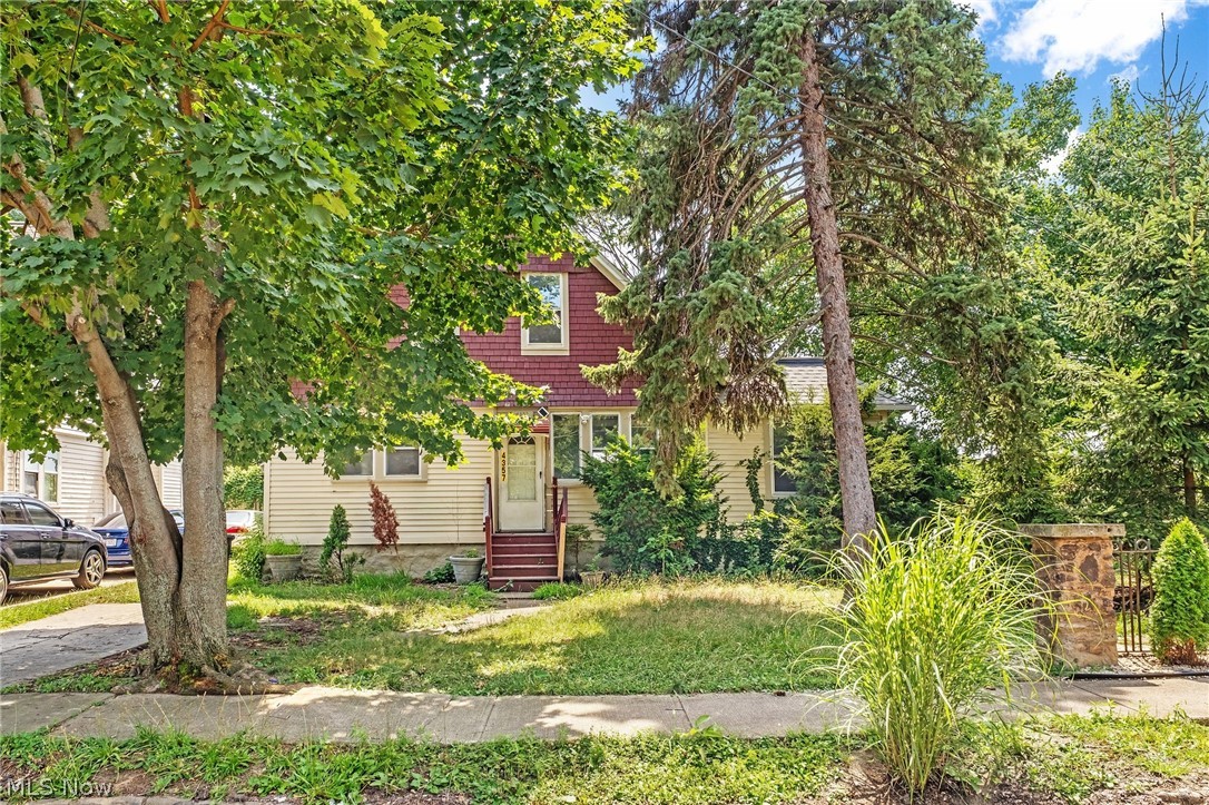 4357 Torwood Court Cleveland OH 44109