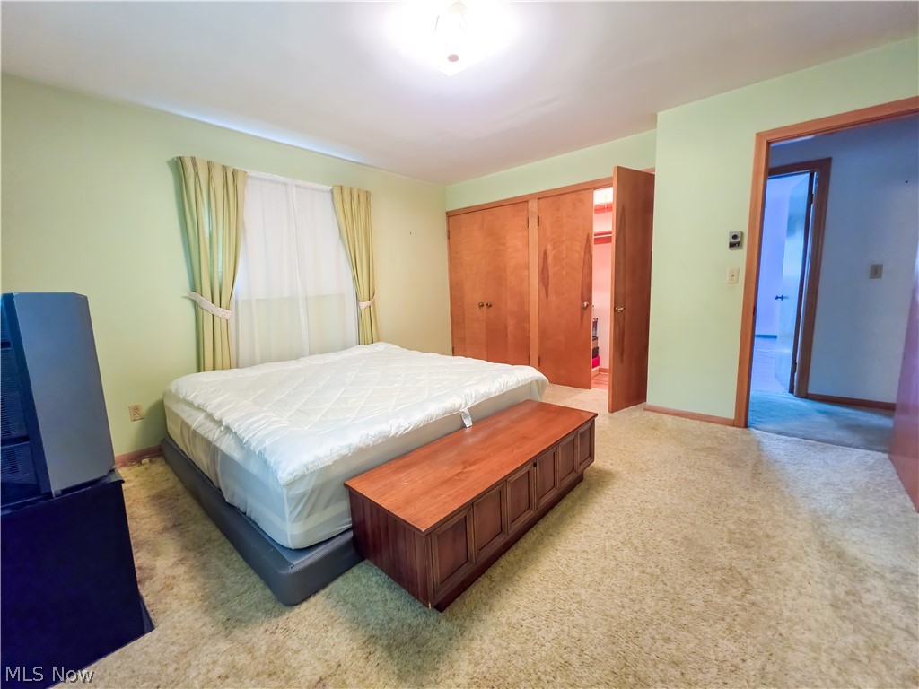 1815 Glenmont Drive NW Canton OH 44708