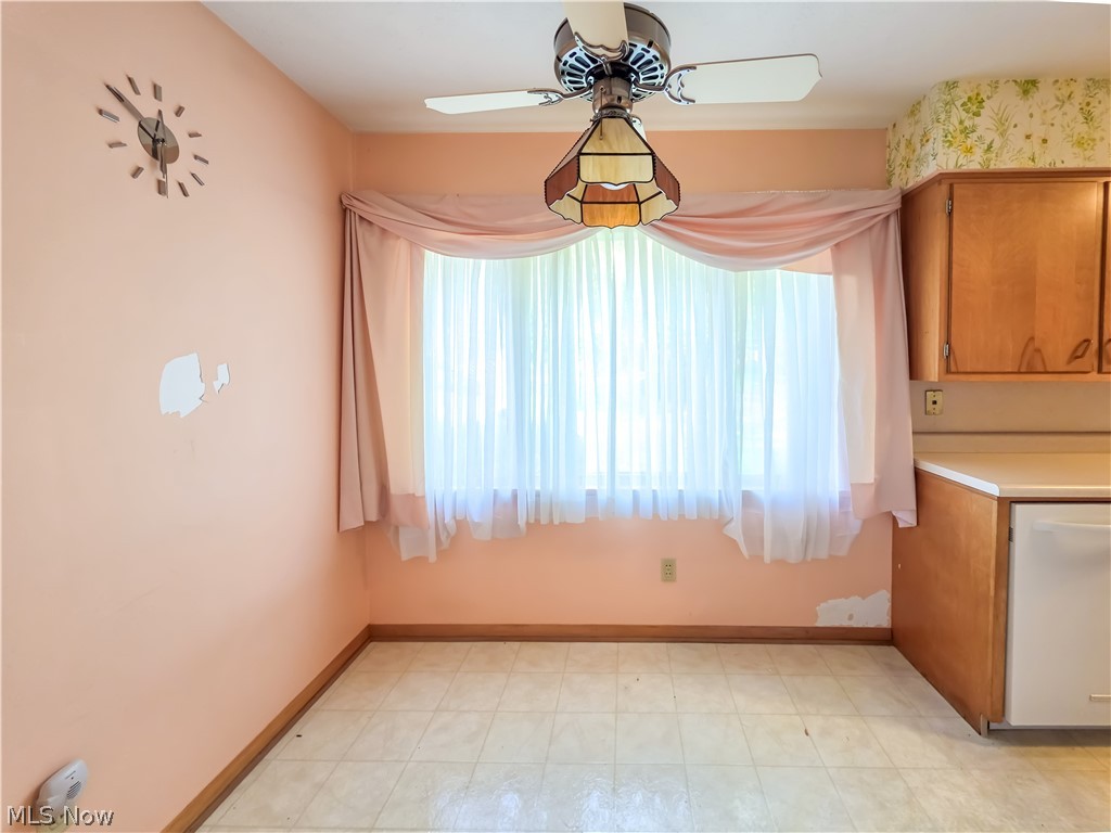 1815 Glenmont Drive NW Canton OH 44708