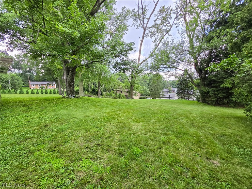 1815 Glenmont Drive NW Canton OH 44708
