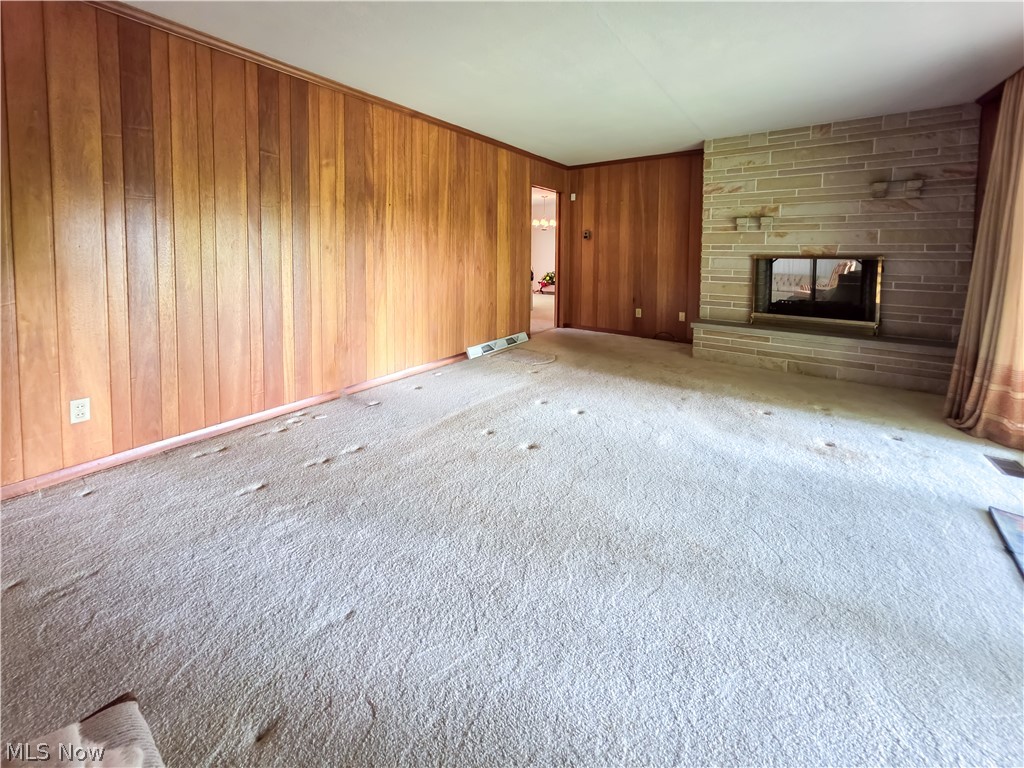 1815 Glenmont Drive NW Canton OH 44708