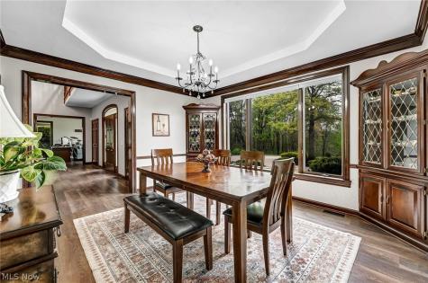 885 Mckee Trail Hinckley OH 44233