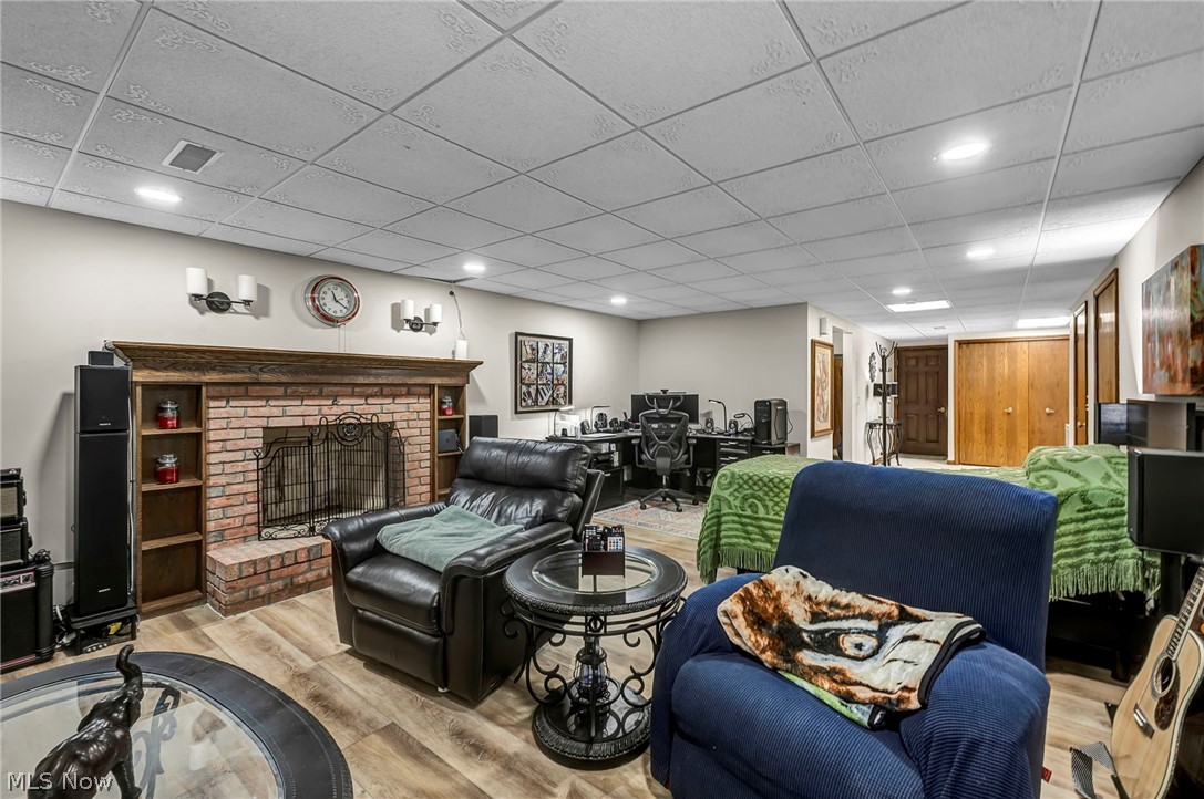 885 Mckee Trail Hinckley OH 44233