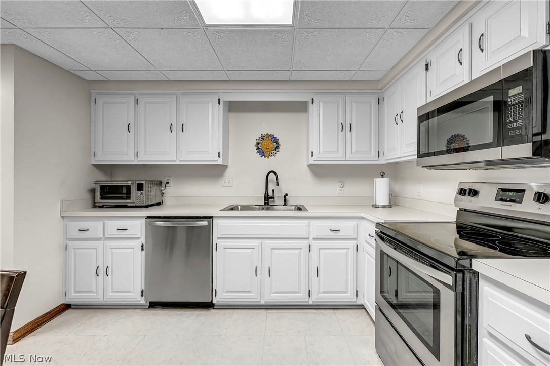 885 Mckee Trail Hinckley OH 44233