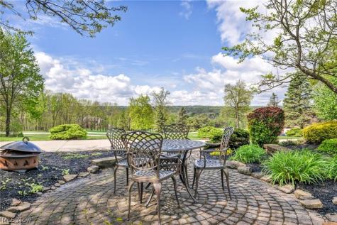885 Mckee Trail Hinckley OH 44233