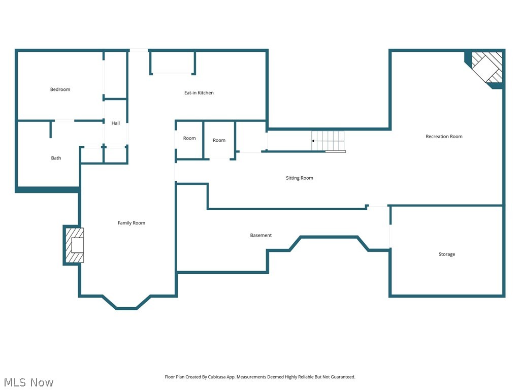 885 Mckee Trail Hinckley OH 44233