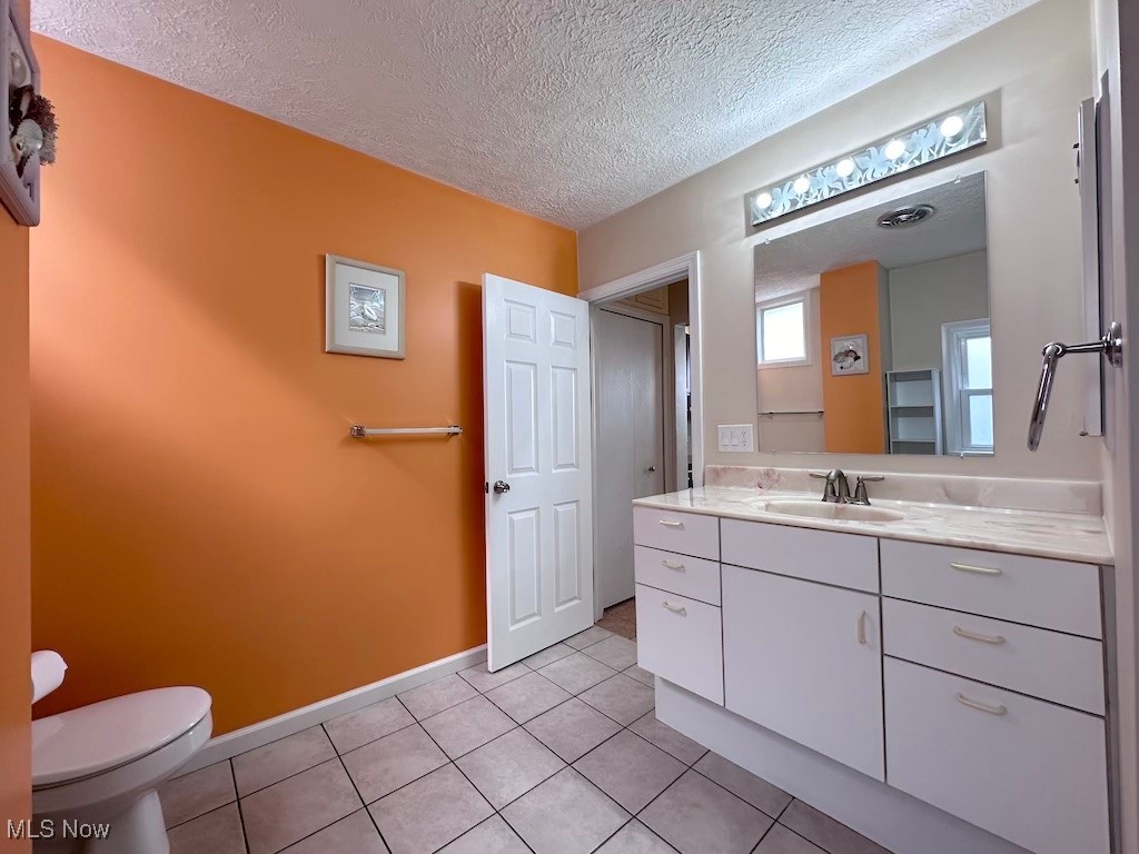 6846 Ottawa Road Cleveland OH 44105