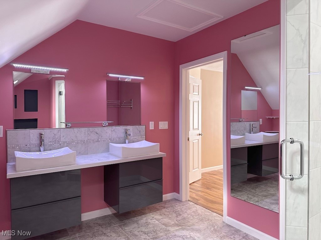 6846 Ottawa Road Cleveland OH 44105