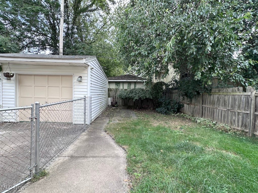 6846 Ottawa Road Cleveland OH 44105