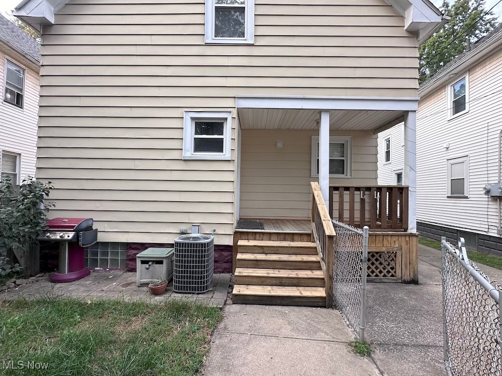 6846 Ottawa Road Cleveland OH 44105