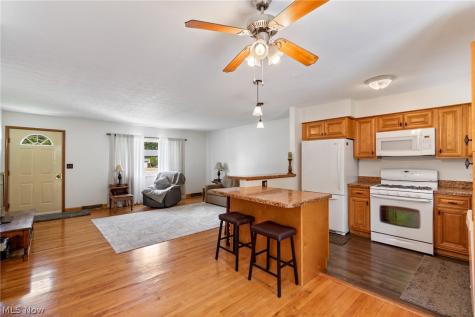 3316 Herbert Street Mogadore OH 44260