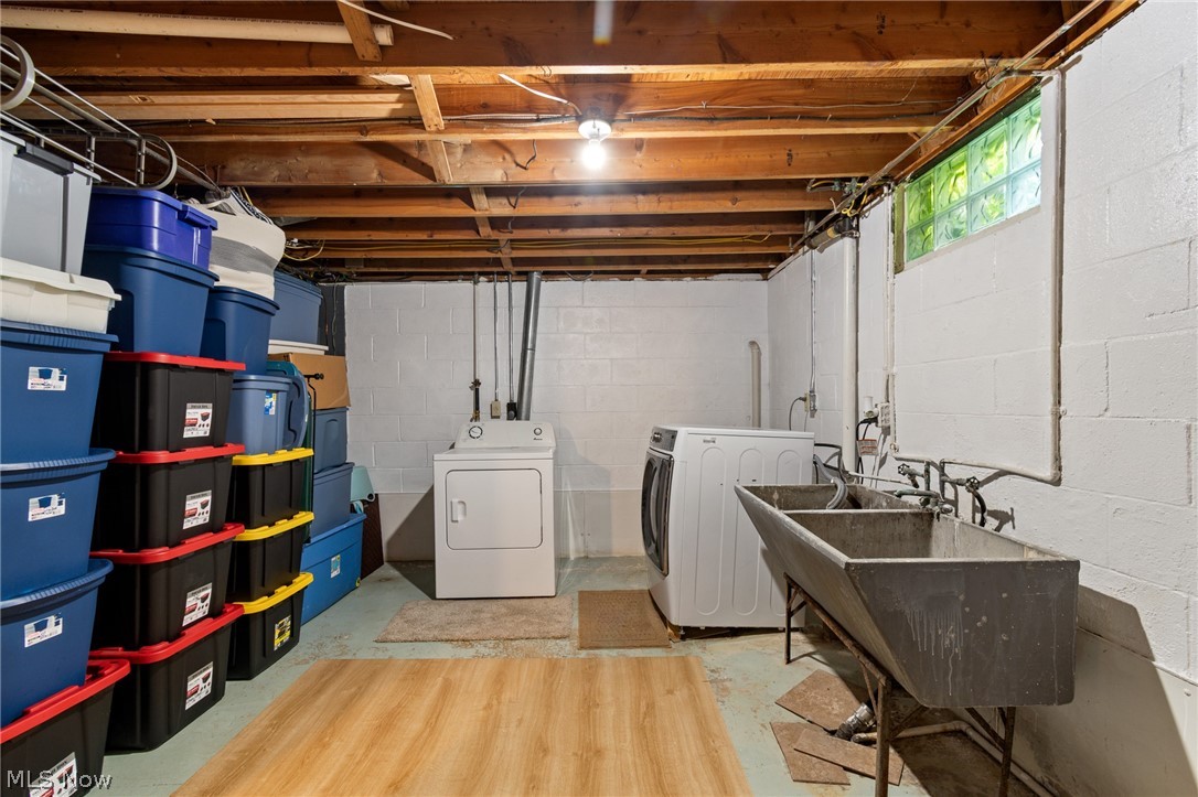 3316 Herbert Street Mogadore OH 44260