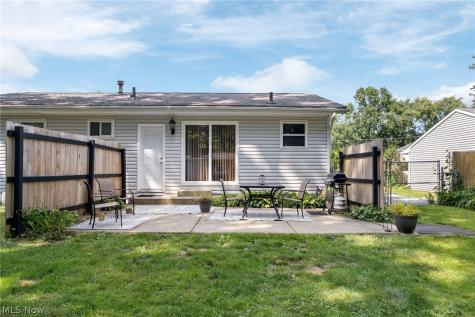 3316 Herbert Street Mogadore OH 44260