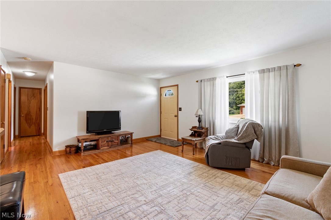 3316 Herbert Street Mogadore OH 44260