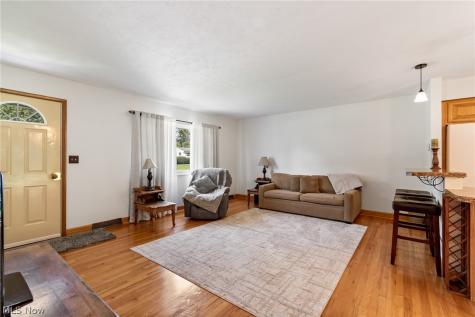 3316 Herbert Street Mogadore OH 44260