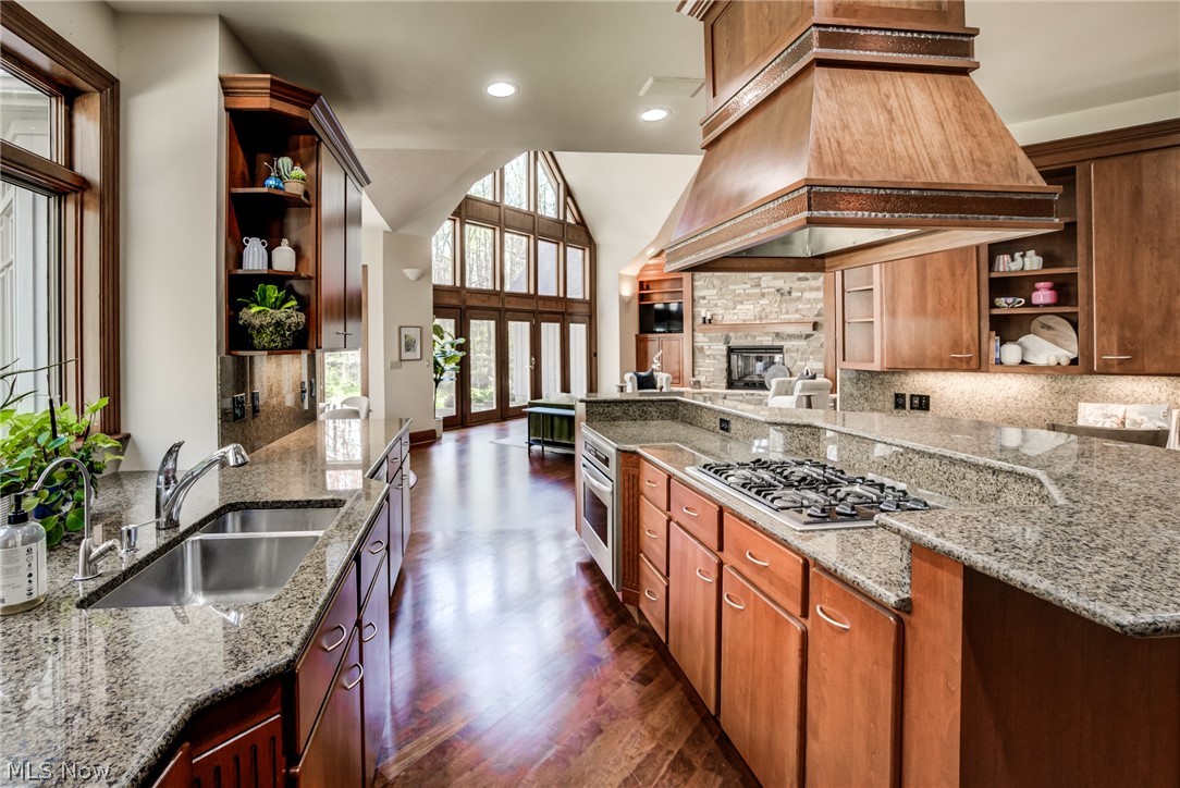 15750 N Ridge Drive Novelty OH 44072