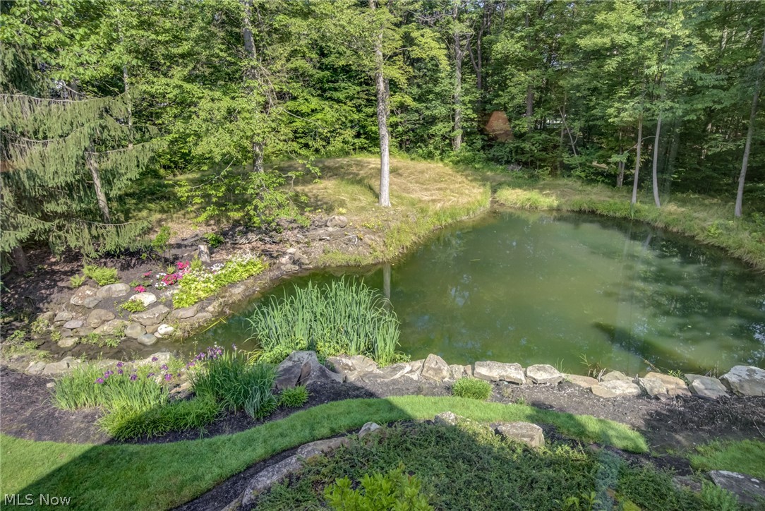 15750 N Ridge Drive Novelty OH 44072