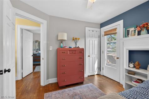 71 E 219th Street Euclid OH 44123