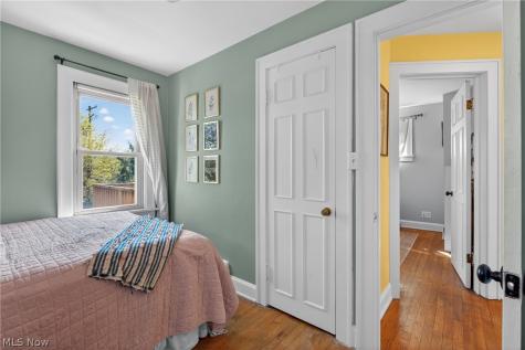 71 E 219th Street Euclid OH 44123