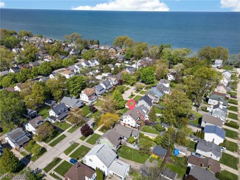 71 E 219th Street Euclid OH 44123