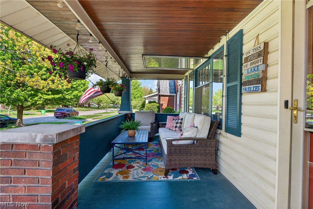 71 E 219th Street Euclid OH 44123