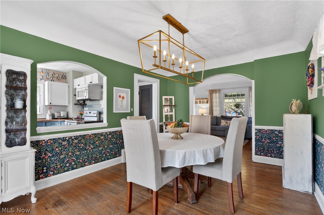 71 E 219th Street Euclid OH 44123