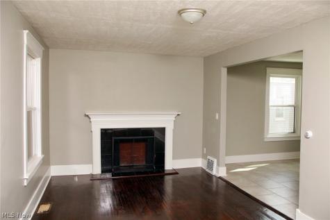 818 25th Street NW Canton OH 44709