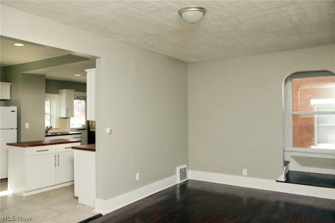 818 25th Street NW Canton OH 44709