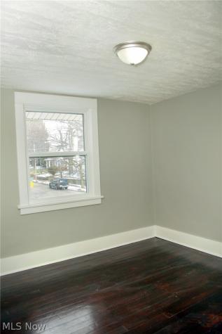818 25th Street NW Canton OH 44709