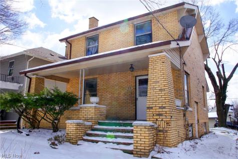 818 25th Street NW Canton OH 44709