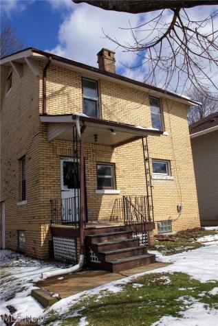 818 25th Street NW Canton OH 44709
