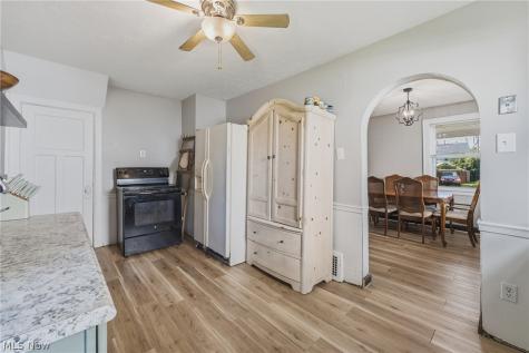 1372 Roslyn Avenue SW Canton OH 44710