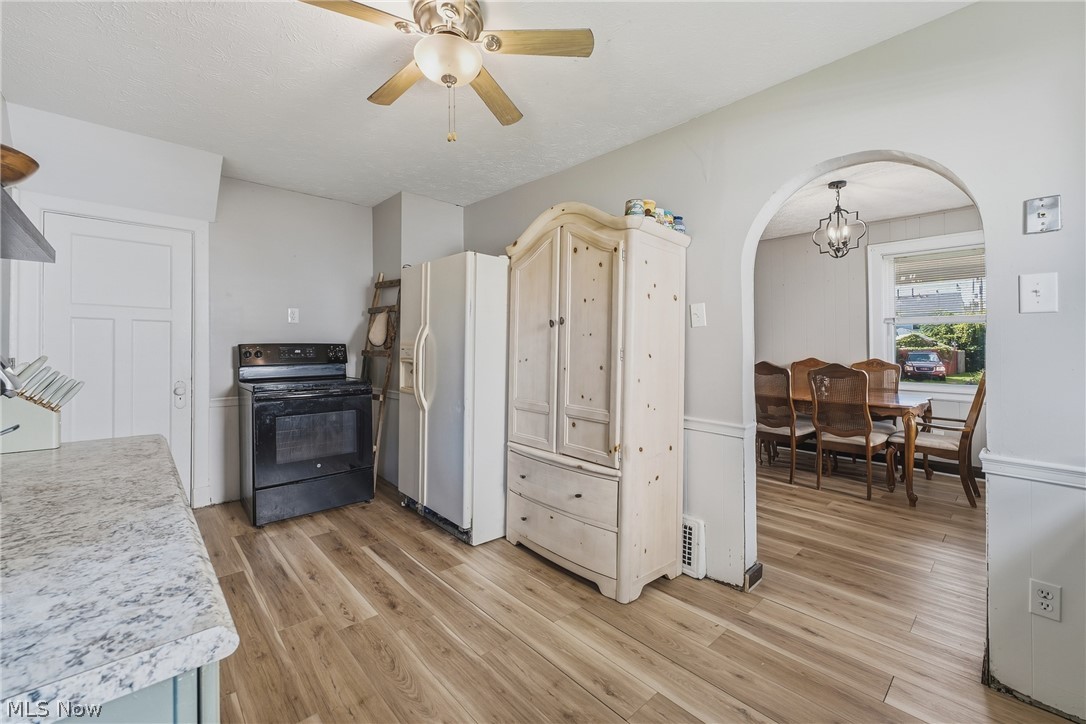 1372 Roslyn Avenue SW Canton OH 44710