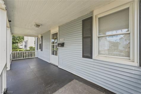 1372 Roslyn Avenue SW Canton OH 44710