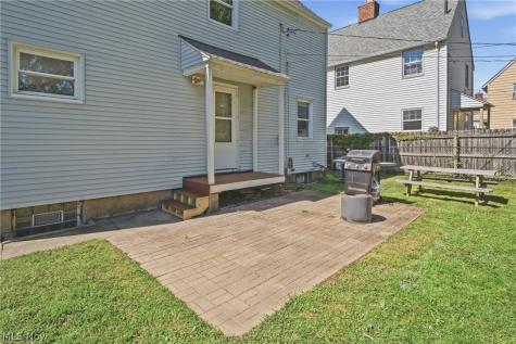 1372 Roslyn Avenue SW Canton OH 44710