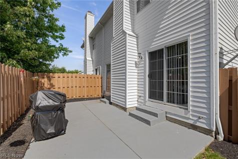 23420 Wainwright Terrace Olmsted Falls OH 44138