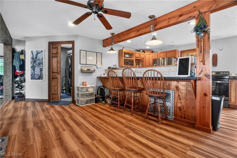 13166 Butternut Road Burton OH 44021