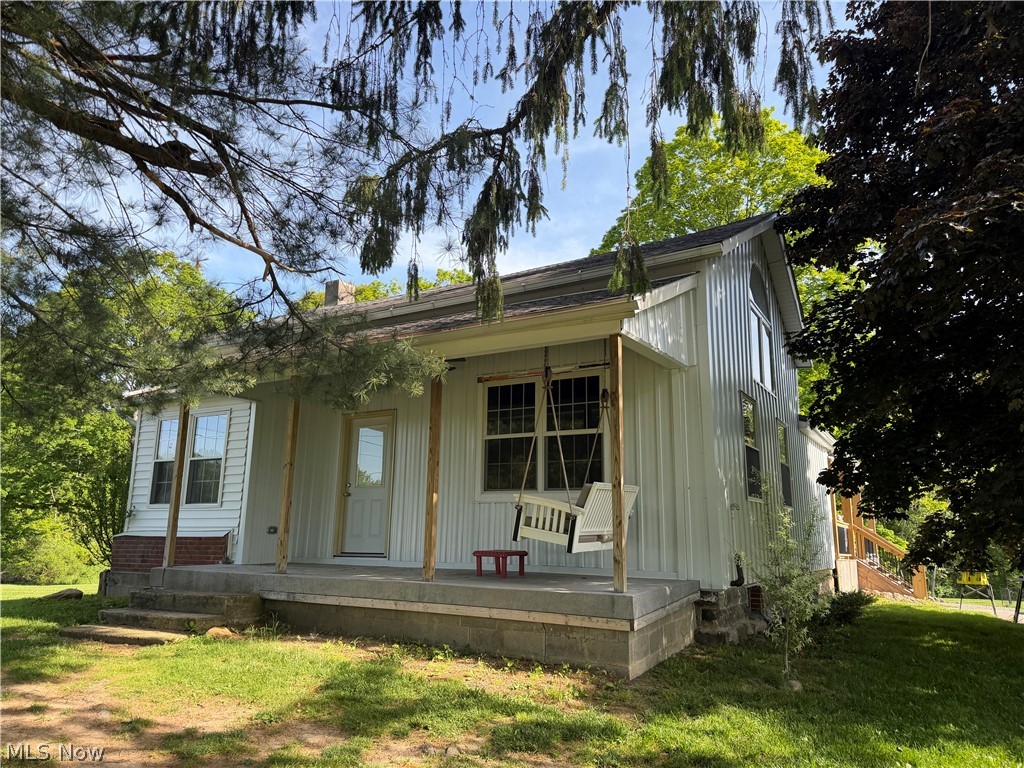 13166 Butternut Road Burton OH 44021