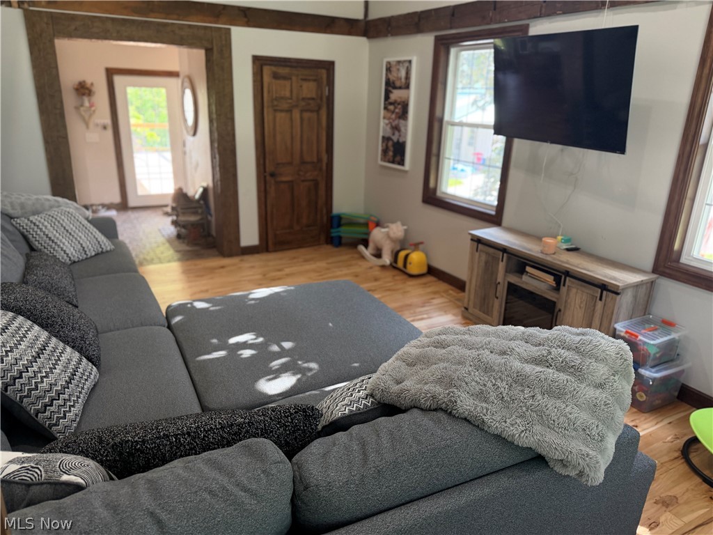 13166 Butternut Road Burton OH 44021