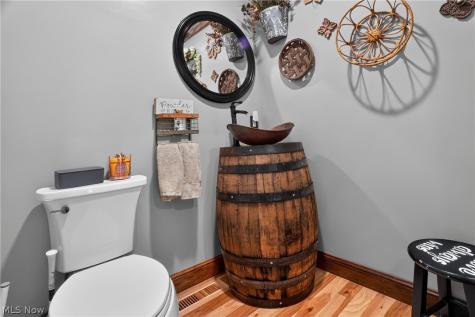 13166 Butternut Road Burton OH 44021