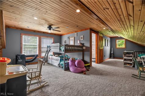 13166 Butternut Road Burton OH 44021