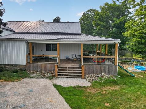 13166 Butternut Road Burton OH 44021