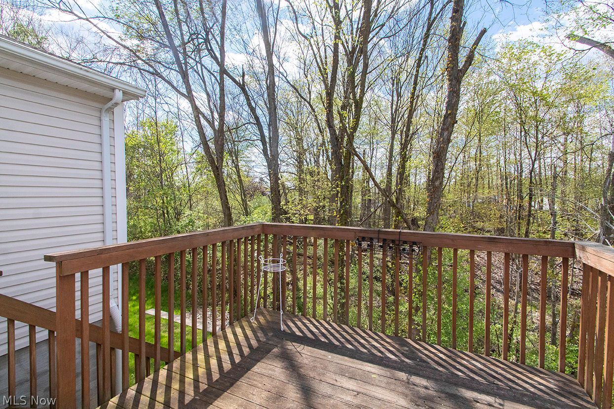 498 Rockledge Lane Brunswick OH 44212