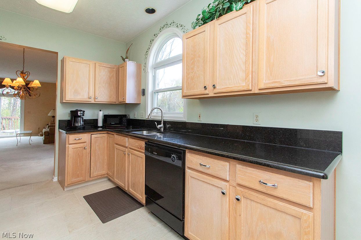 498 Rockledge Lane Brunswick OH 44212