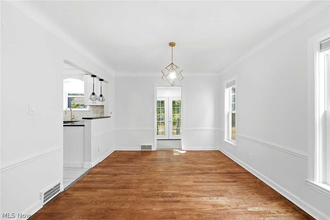 4429 Groveland Road University Heights OH 44118