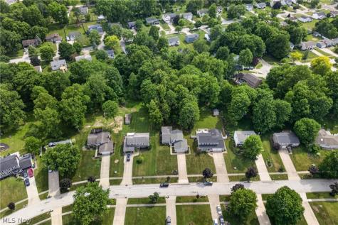 1664 Tinkers View Drive Twinsburg OH 44087