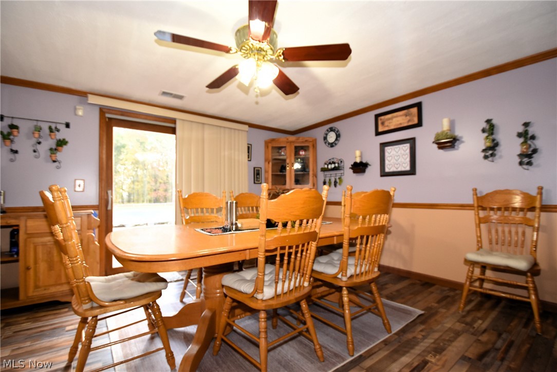 579 County Line Road Lake Milton OH 44429