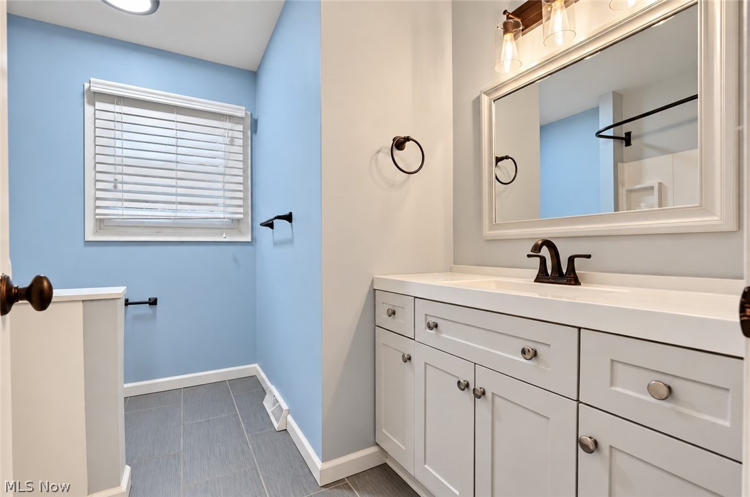 17513 Howe Road Strongsville OH 44136