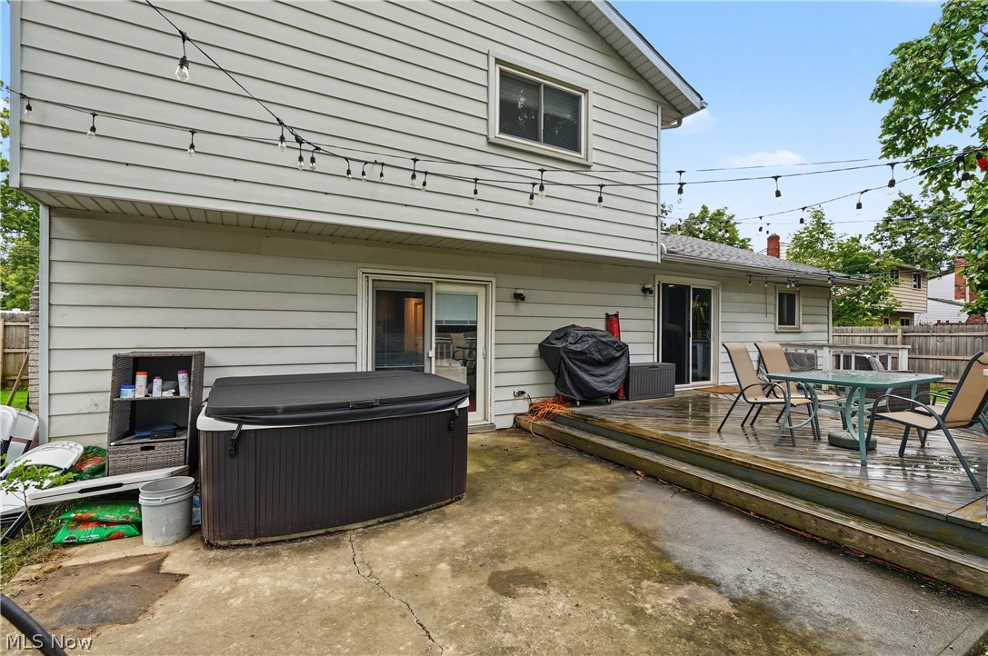 17513 Howe Road Strongsville OH 44136