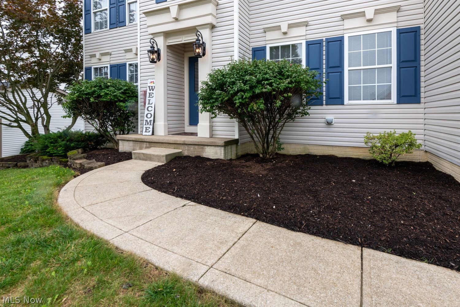857 Longbrook Drive Wadsworth OH 44281
